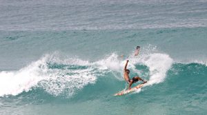 Surfen am Kata Beach